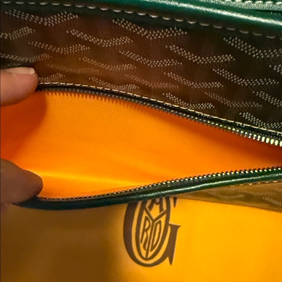 Goyard Emerald Monogram Clutch - Picture 7 of 10